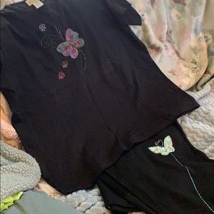 QuackerFactory Butterfly T-shirt and Capri pants